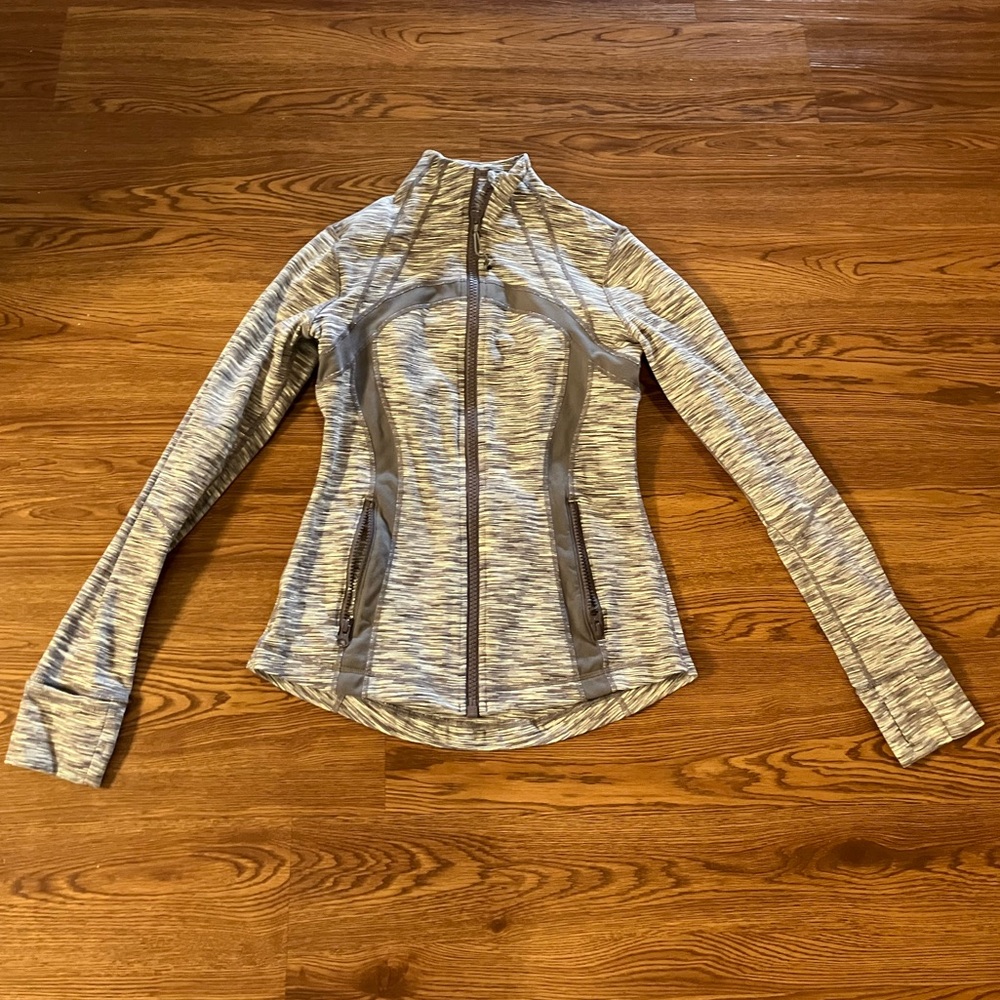 Lululemon Define Jacket sz. 6